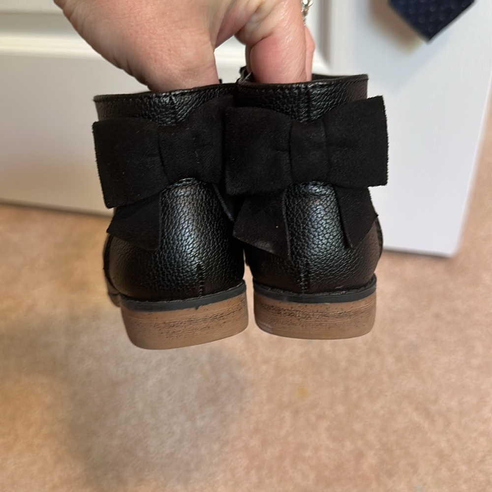 Cat and Jack size 7 toddler boots - Picture 4 of 4
